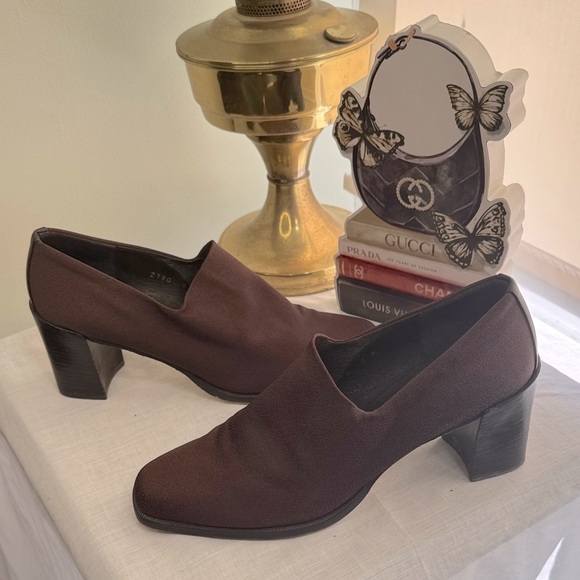 Like New Donald J. Pliner Dark Brown Women's Loafers - Picture 10 of 11